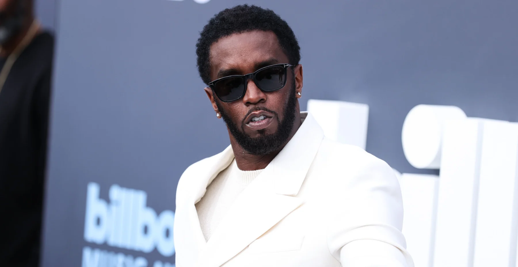De jury oordeelt: Diddy niet schuldig bevonden aan alle aanklachten tegen hem