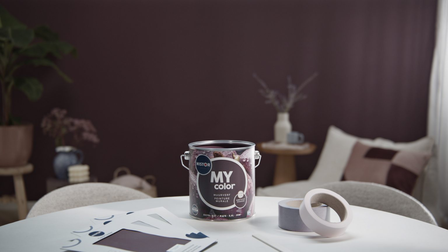 Dit is de trendkleur van 2025 en die wil je op je muren LINDA.nl