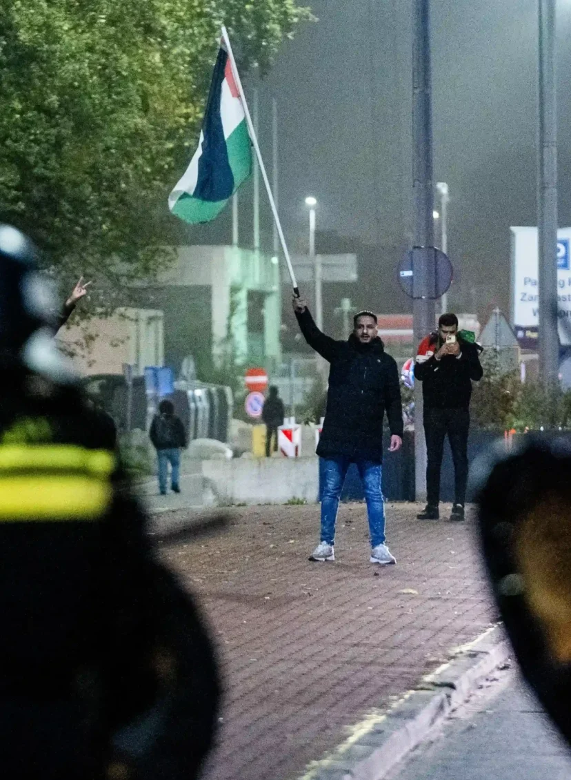 Israëlische voetbalfans aangevallen door pro-Palestijnse activisten