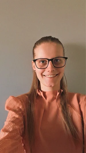 Thumbnail voor Marjolein (24) is trots op haar stoma: 'Niet in bikini? Natuurlijk wel'