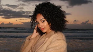 Thumbnail voor Op Alexandra's (31) platform staat zwarte schoonheid centraal: 'Een safe space'