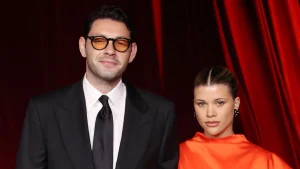 Thumbnail voor Sofia Richie Grainge's dochter is vijf maanden oud en heeft nu al een eigen telefoon