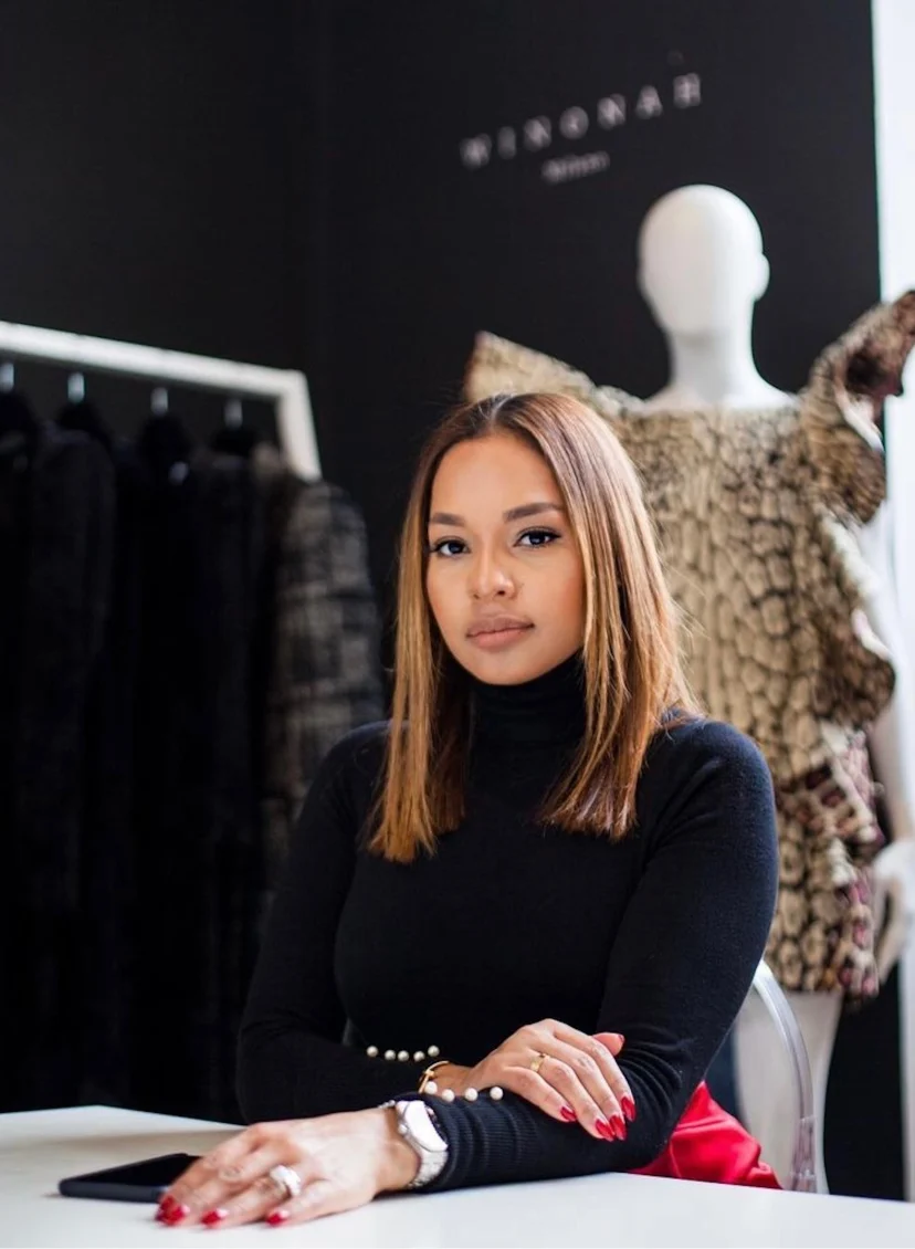 Winonah de Jong in haar atelier