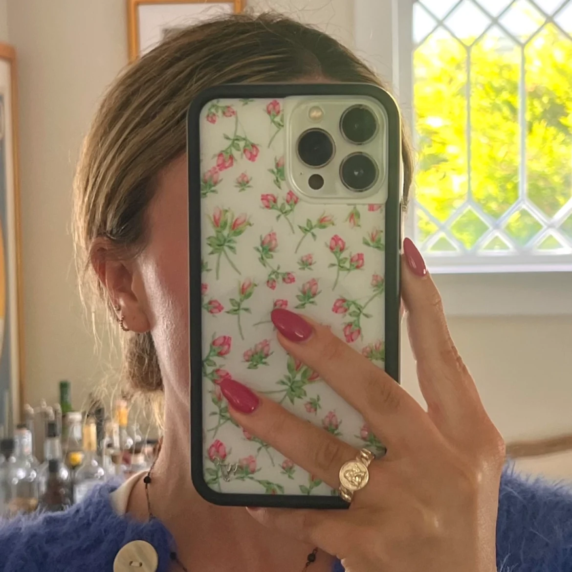Tienermeisjes voelen zich online het minst veilig: 'Ik ben bedreigd via Snapchat'
