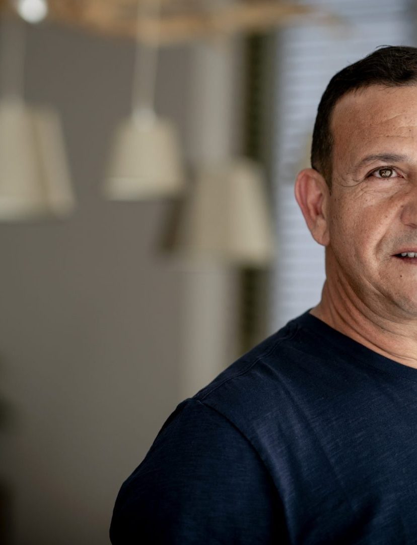 najib-amhali-wie-van-de-3