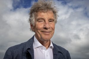 Thumbnail voor Martin Gaus heeft parkinson: 'Hopelijk kan ik de controle over mijn lichaam behouden'