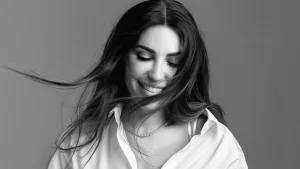 Thumbnail voor Pittig jaar voor Yolanthe Cabau, actrice zou in het ziekenhuis hebben gelegen