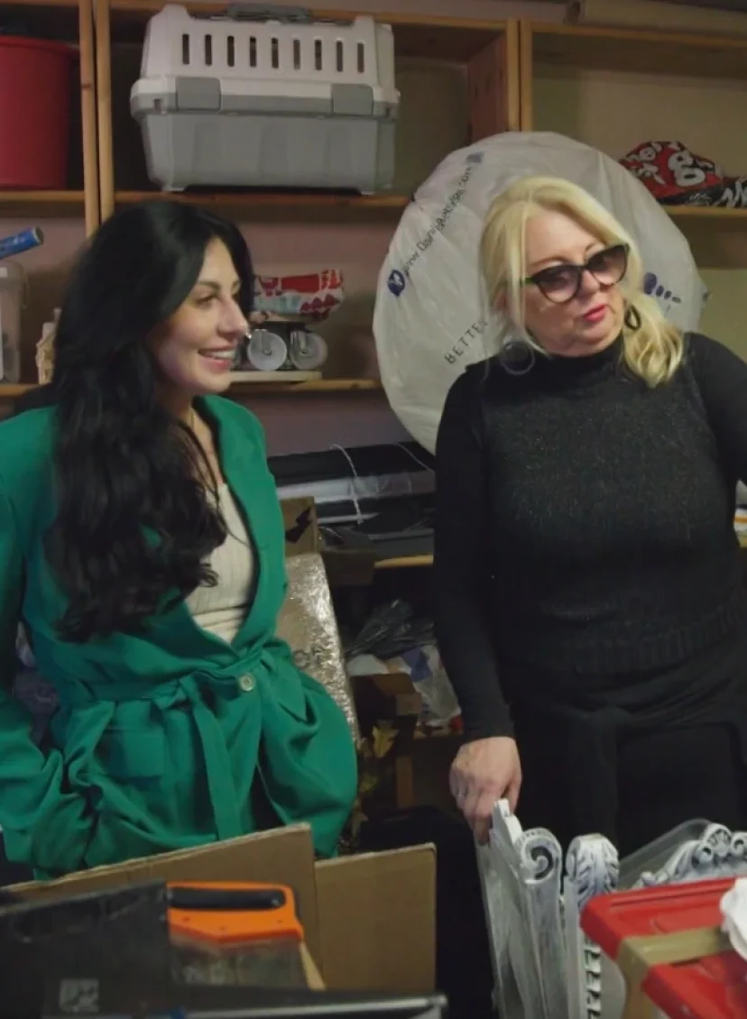 Antine en Monique in Winter Vol Liefde