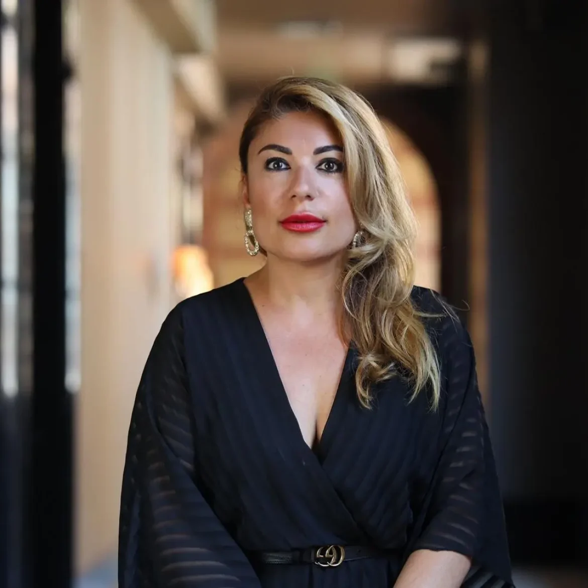 Yesim Candan columnist | lastigvallen