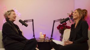 Thumbnail voor 'Ik krijg zin van dit gesprek': Anita Witzier over (fake) orgasmes en leuke seks in lange relaties