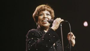 Thumbnail voor 'Killing Me Softly'-zangeres Roberta Flack (88) overleden