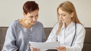 Thumbnail voor 'Vrouwenkwalen' verdienen meer aandacht: 'Sommigen belanden onterecht bij de psychiater'