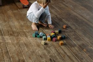 Thumbnail voor Pleegouders die in de fout gaan mogen nooit meer kind opvangen