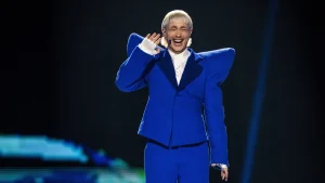 Thumbnail voor Joost Klein overweegt beelden songfestivalincident online te zetten: 'Weet nog steeds niet waarom ik geschorst ben'