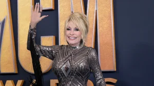 Thumbnail voor Dolly Parton spreekt fans toe na verlies echtgenoot: 'Ik zal altijd van jullie blijven houden'