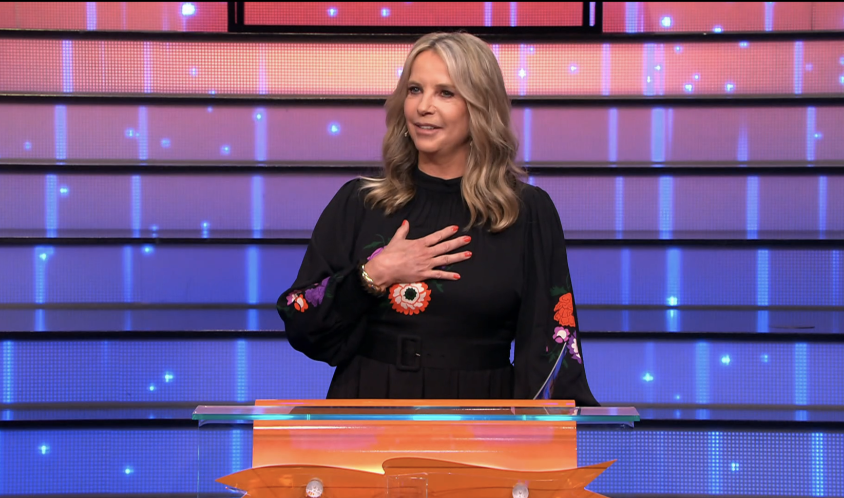 Déze outfit droeg Linda de Mol tijdens Miljoenenjacht - LINDA.nl