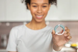 Thumbnail voor Medicijninname via de vagina? Dit is de MedRing: 'Geneesmiddelen gaan meteen de bloedbaan in'