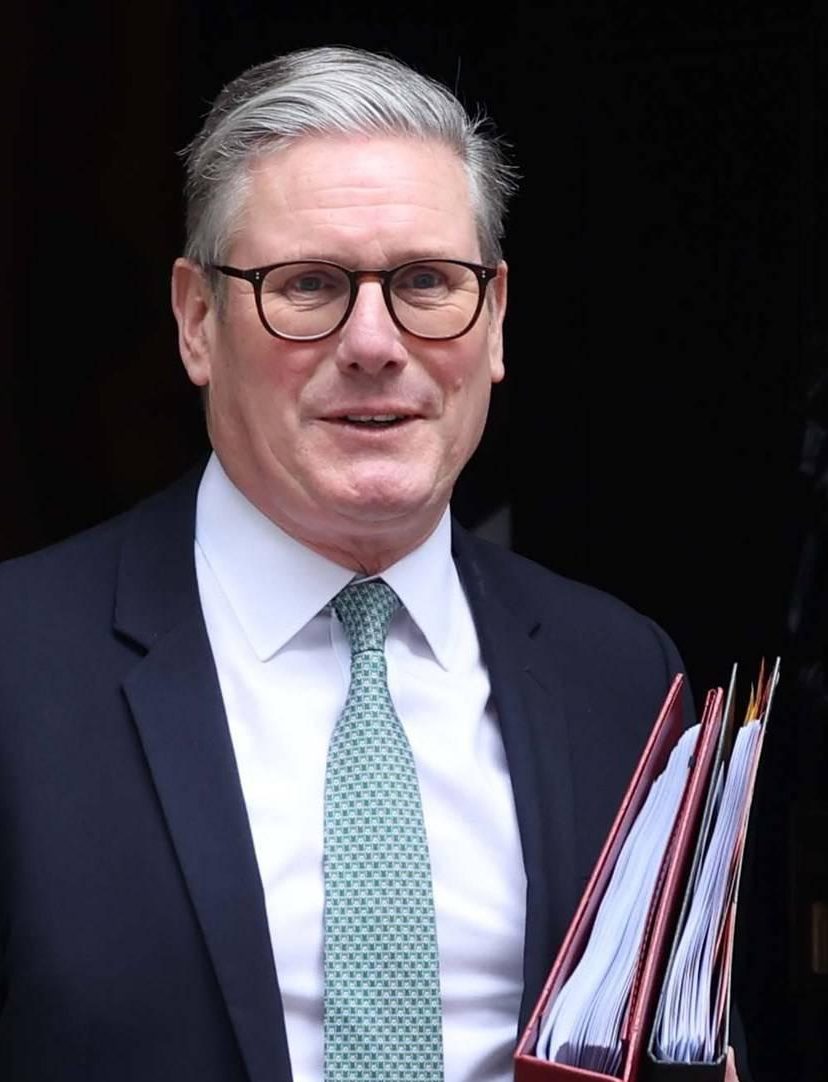 Keir Starmer vindt dat alle scholieren Adolescence moeten kijken