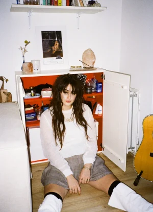 Thumbnail voor Bente schrijft themalied ‘Hoogtevrees’ voor 3FM Serious Request