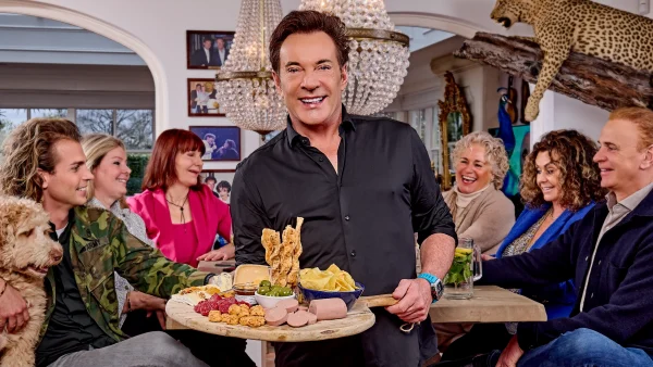 Gerard Joling keert na twintig jaar terug met reallifesoap: 'De belangrijkste persoon in mijn leven is er niet in te zien'