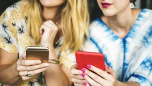 Thumbnail voor Weg met de catfish: zó zorgt Tinder voor een veiligere app