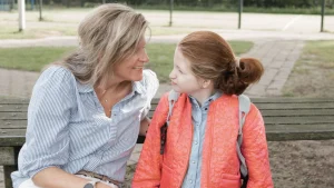 Thumbnail voor Joyce (50) zorgt voor haar dochter (14) die ernstig meervoudig beperkt is: 'Ik ben bang voor de toekomst'