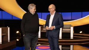 Thumbnail voor Dít is het nieuwe jurylid van 'De slimste mens': 'De stoel zit verrassend lekker'