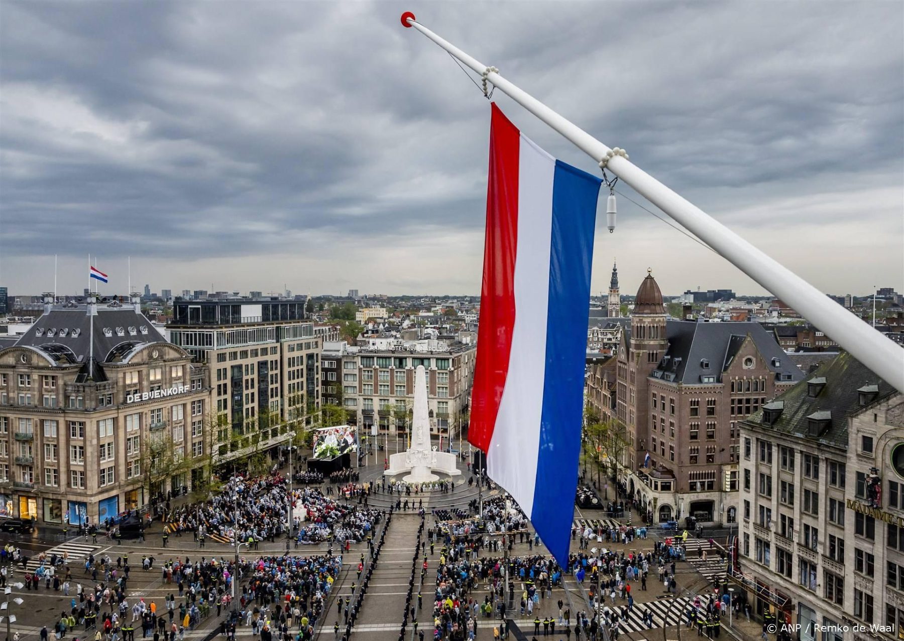Dodenherdenking op de Dam dit jaar weer vrij toegankelijk