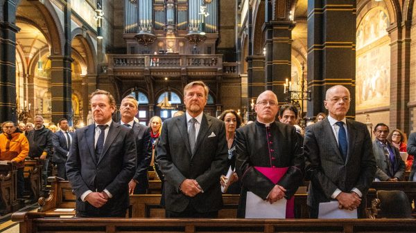 Willem Alexander paus Cropped