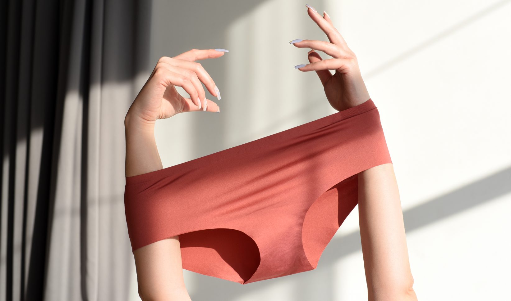 vrouw ondergoed vaginale droogheid