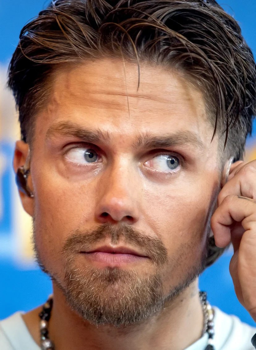 Management André Hazes reageert op geruchten nieuwe relatie met collega