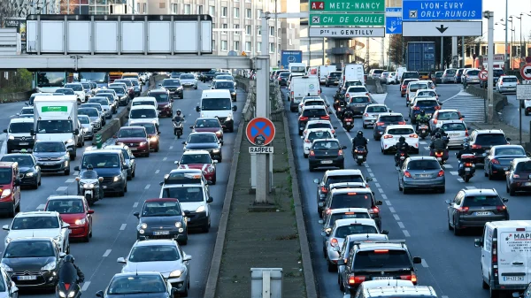 Ben je van plan deze zomer via de rondweg van Parijs naar het zuiden te rijden? Let dan even op. Er zijn nieuwe verkeersregels ingevoerd die flink in de kosten kunnen lopen als je ze overtreed.