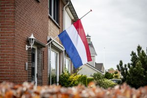 vlag halfstok dodenherdenking bevrijdingsdag 4 5 mei