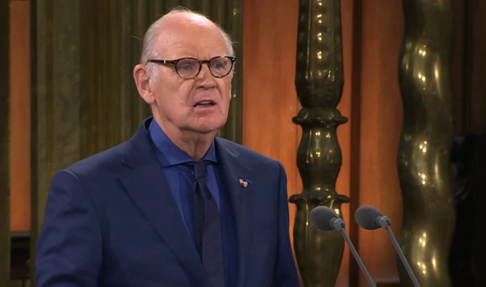 Philip Freriks staat stil bij het verlies van zijn broer in de oorlog: ‘Hartverscheurend’