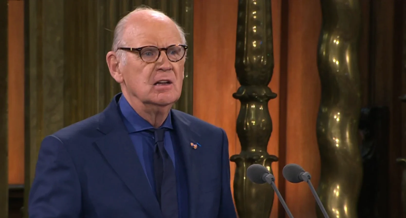 Philip Freriks staat stil bij het verlies van zijn broer in de oorlog: ‘Hartverscheurend’