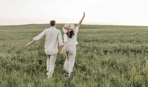Thumbnail voor Wanneer start 'B&B Vol Liefde 2025'? En wie zijn de kandidaten? Alles over B&B lees je hier