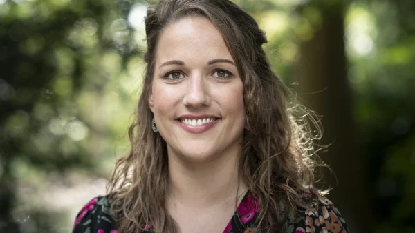 Karin uit Boer zoekt Vrouw - Boer zoekt Vrouw-John heeft zijn keuze gemaakt: Eileen gaat mee op stedentrip en Karin gaat naar huis. Voor Karin kwam het als een opluchting