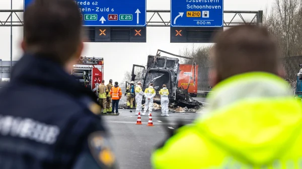 Het aantal dodelijke verkeersslachtoffers onder de 25 jaar schoot in 2024 boven de 100. Vermoedelijk spelen de toegenomen populariteit van de motor, alcohol en groepsdruk een rol.