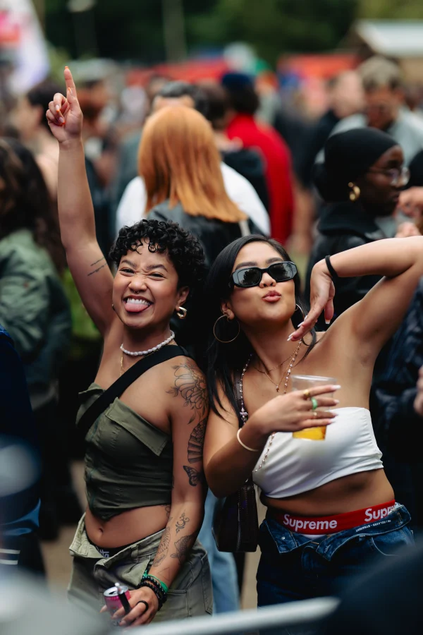 Onze redactie tipt: dìt zijn de leukste (nog niet uitverkochte) festivals
