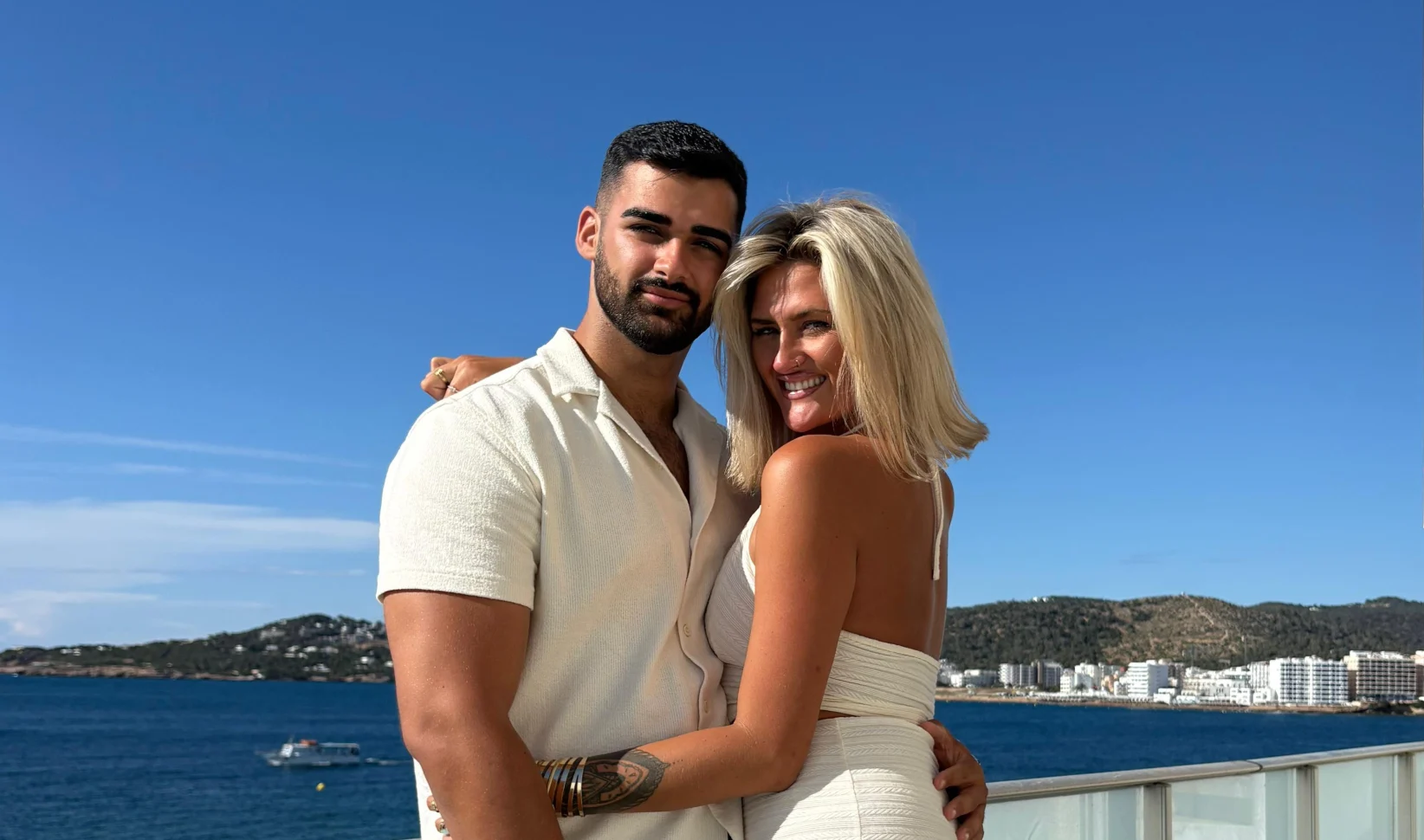 Macy en Pedro op Ibiza