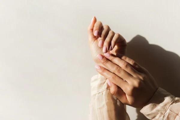 Almond-milk nagels