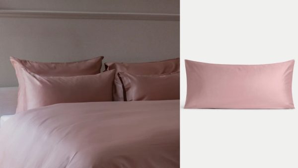 Kussensloop van DOUXE Hotel Luxury