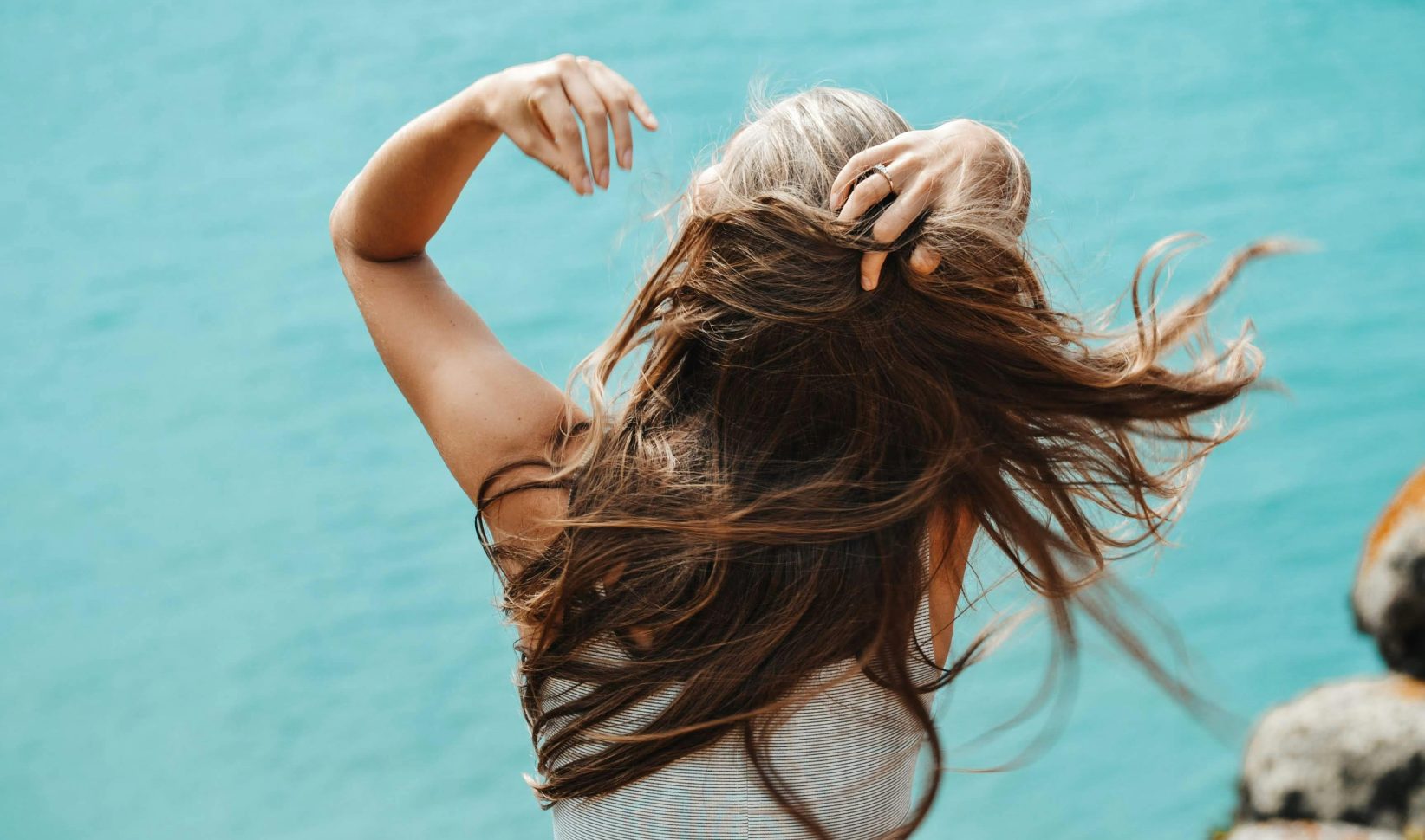 De haarproducten die zorgen dat vet haar in één keer verdwijnt: dit zijn onze favoriete droogshampoo's
