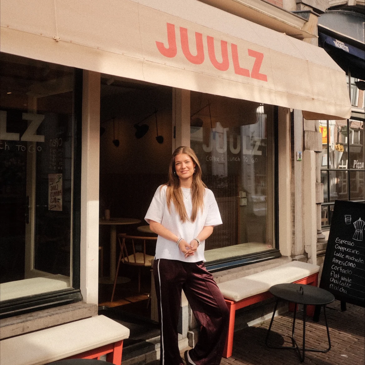 Juliet Goemans voor haar lunchroom Juulz