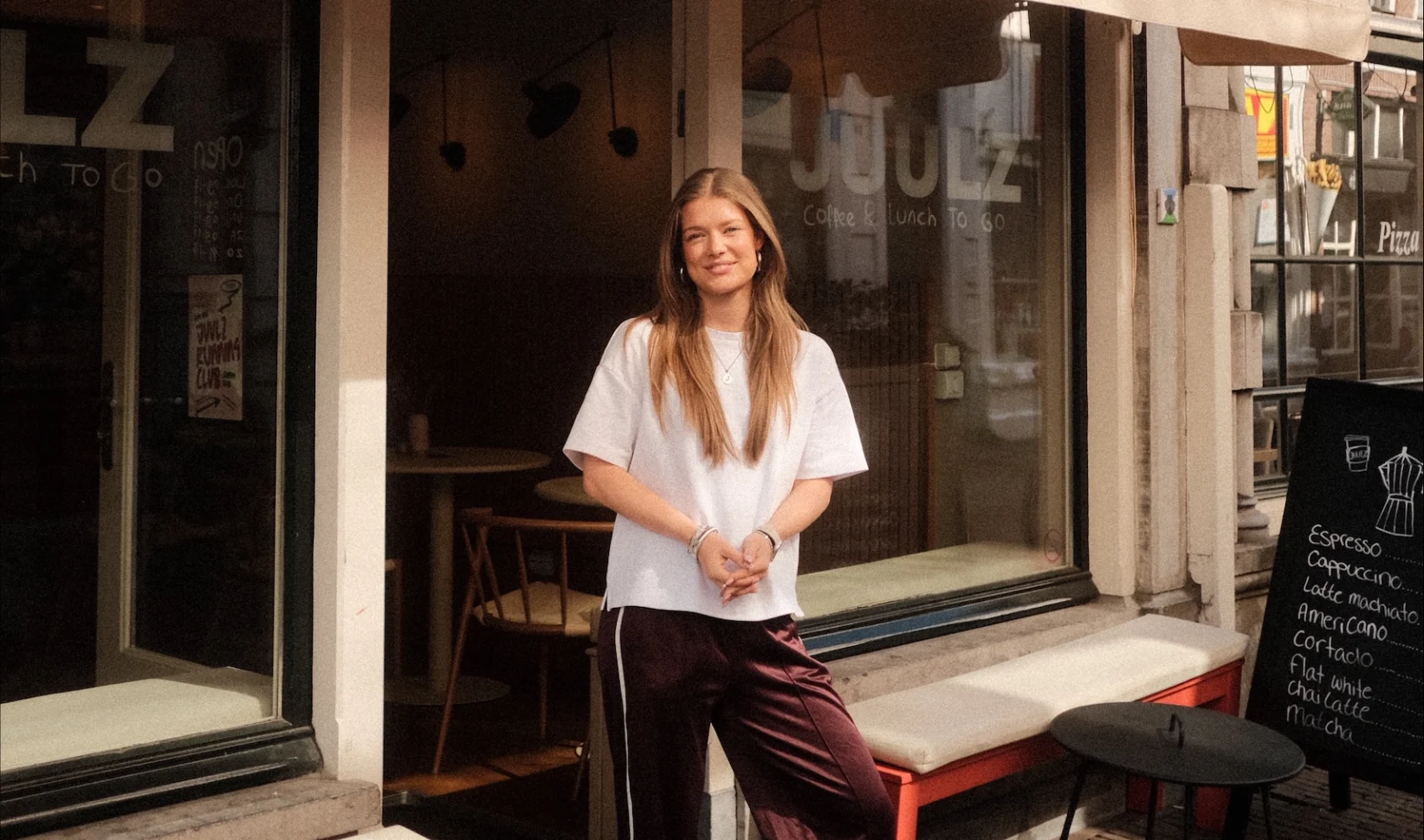 Juliet Goemans voor haar lunchroom Juulz