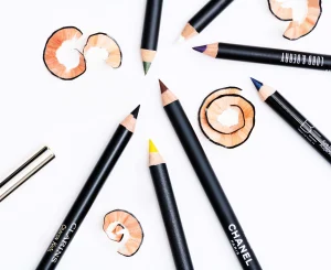 Thumbnail voor 'Reverse eyeliner' is dé make-uptrend van nu (en zo maak je 'm)