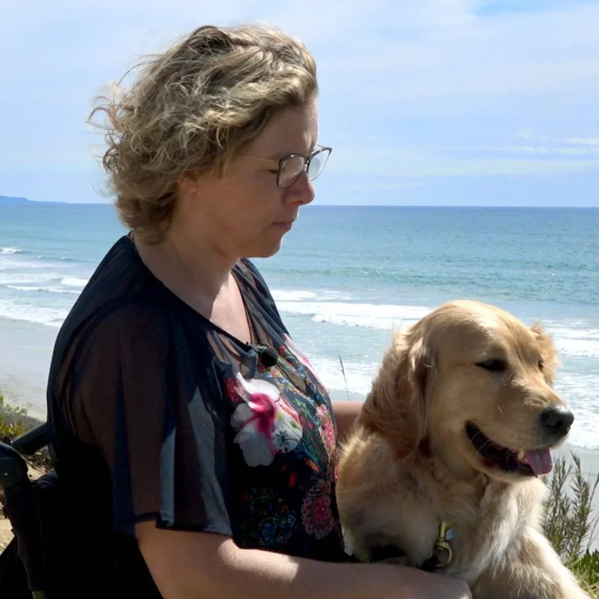 Katelijne Langezaal met hond | dwarslaesie