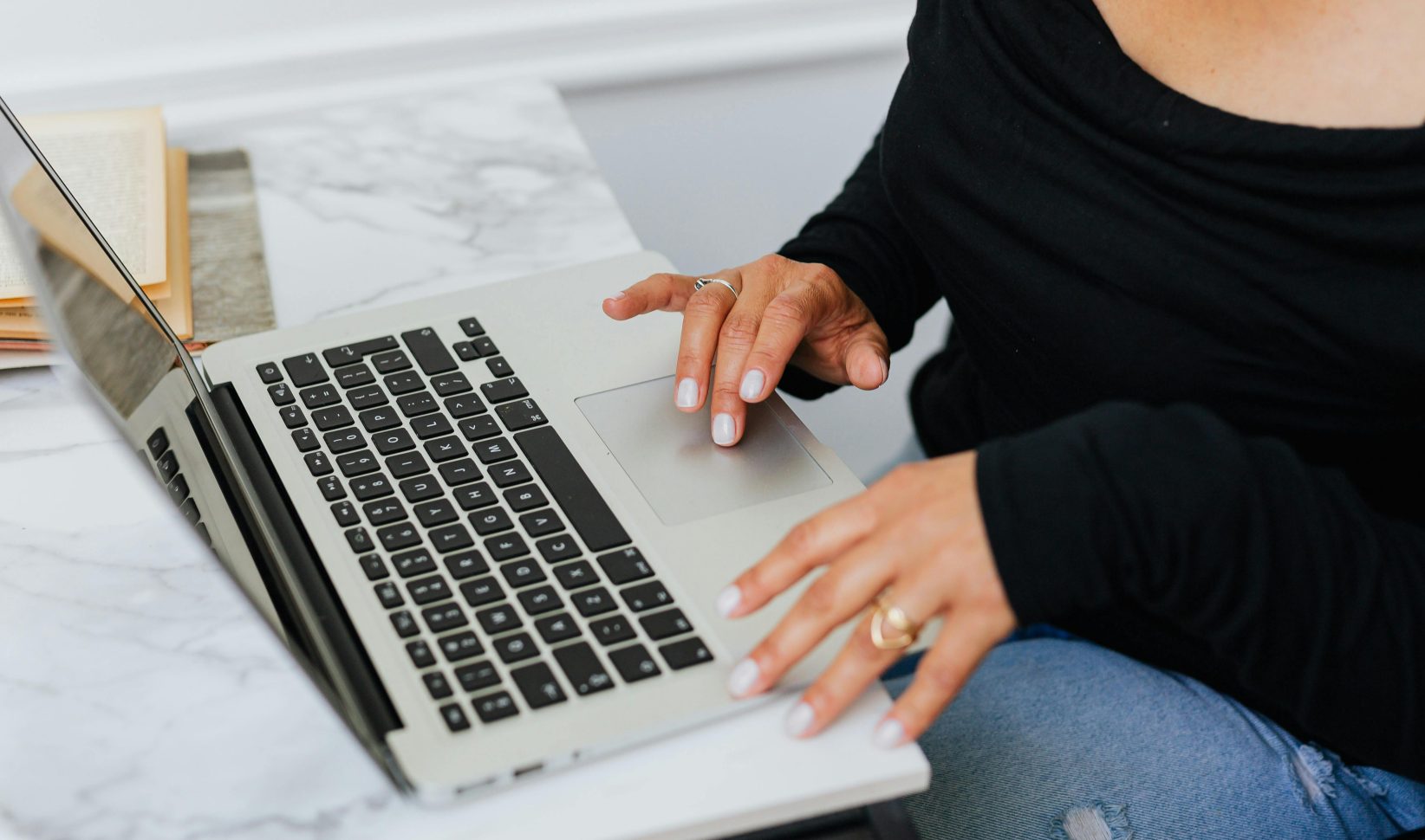 Stel je geldzaken niet uit maar kijk vast gemakkelijk online naar je pensioen