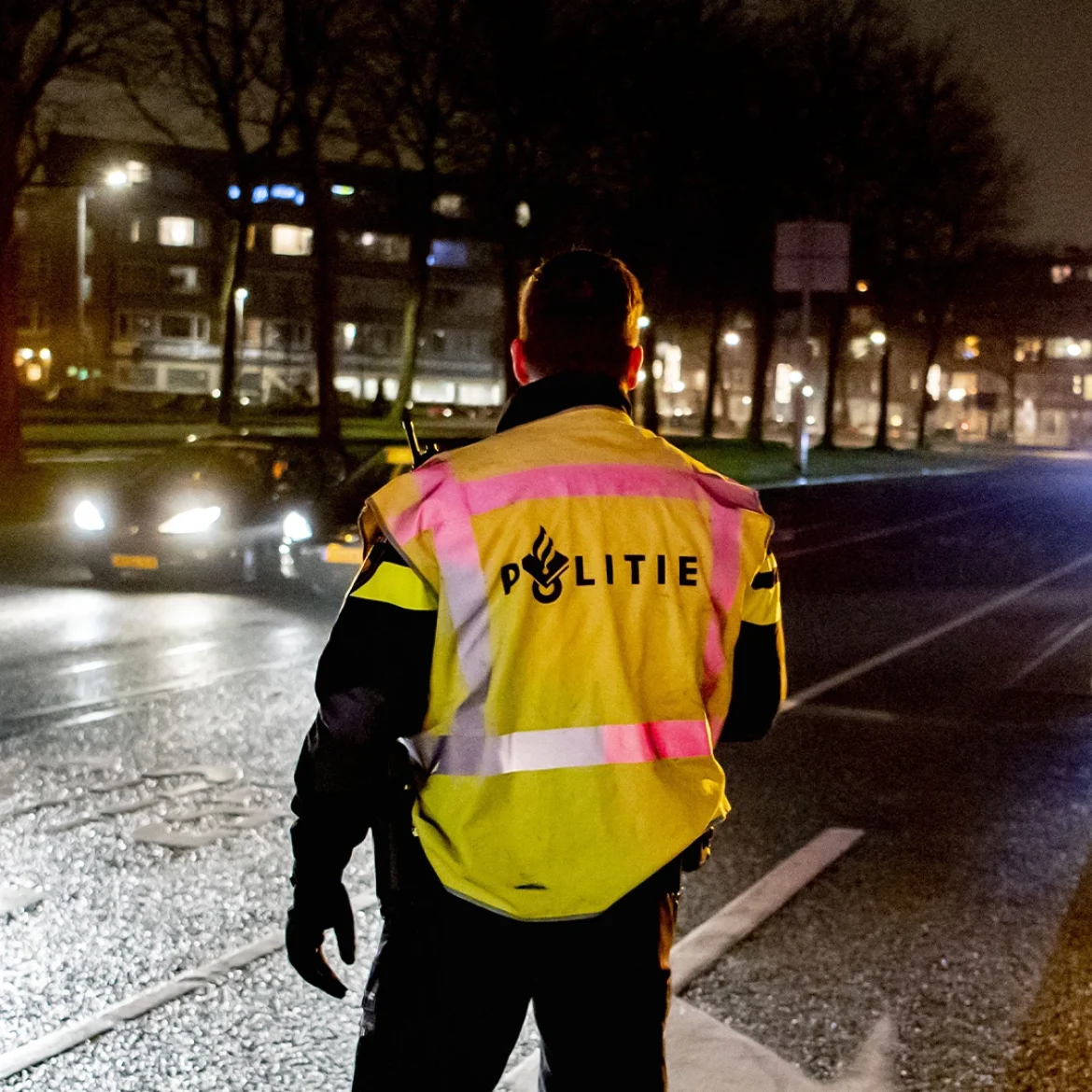 Bonaria's eerste date eindigde in arrestatie: 'Trillend op mijn benen'