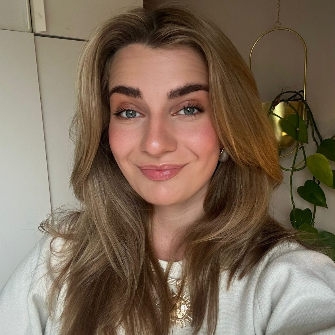 Raadslid Amber krijgt seksistische opmerkingen in de politiek: 'Ga er harder van lopen'